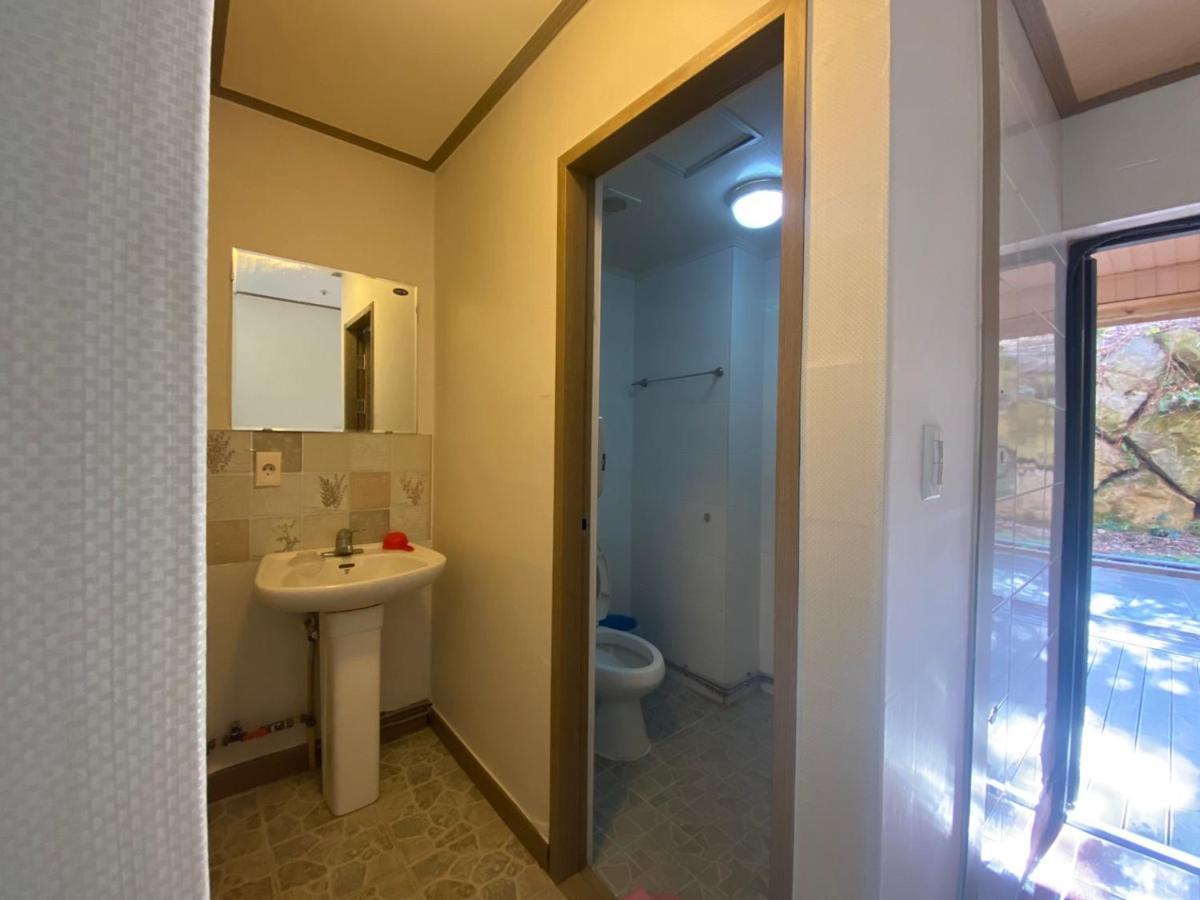 Arbon Youth Hostel & Resort Jeju Dış mekan fotoğraf