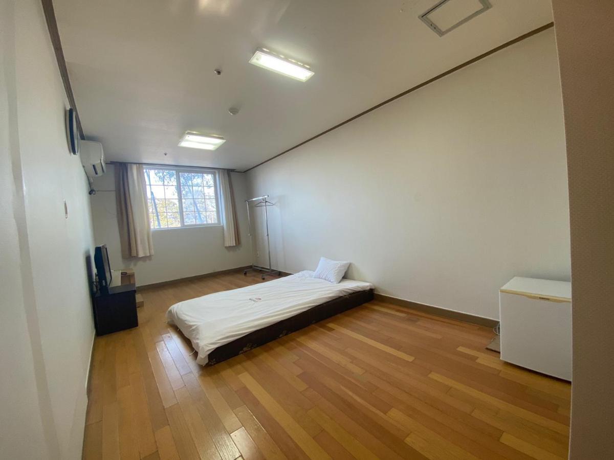 Arbon Youth Hostel & Resort Jeju Dış mekan fotoğraf