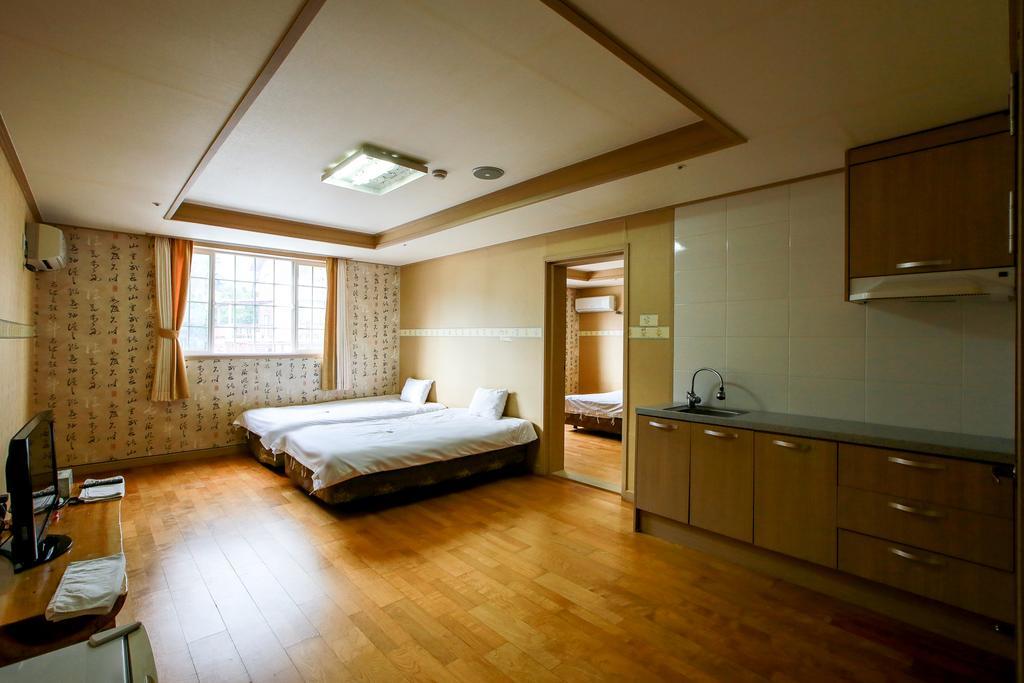 Arbon Youth Hostel & Resort Jeju Dış mekan fotoğraf